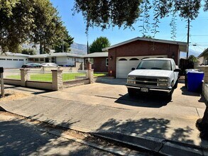 3739 N Golden Ave in San Bernardino, CA - Building Photo - Building Photo