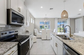 440 Coral Reef Pl in Cape Coral, FL - Building Photo - Building Photo