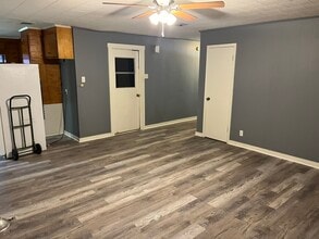 604 Alexander in Three Rivers, TX - Foto de edificio - Building Photo