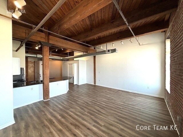 202 W 5th St in Kansas City, MO - Building Photo