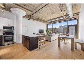 618 N Washington Ave in Minneapolis, MN - Building Photo