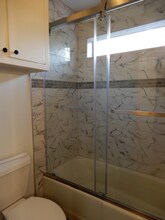 609 N McColl Cir in McAllen, TX - Building Photo - Building Photo