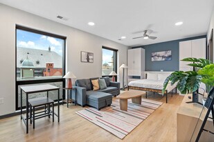 423 E Michigan St in Indianapolis, IN - Building Photo