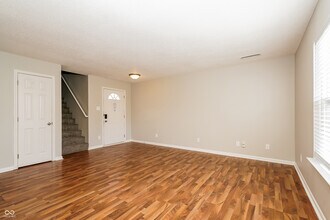 1290 Freemont Ln in Greenwood, IN - Building Photo - Building Photo
