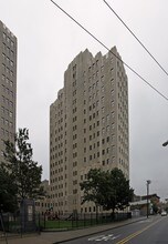 The Beacon Commerce in Jersey City, NJ - Building Photo - Building Photo