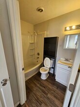 411 S Florida St, Unit A in Amarillo, TX - Foto de edificio - Building Photo