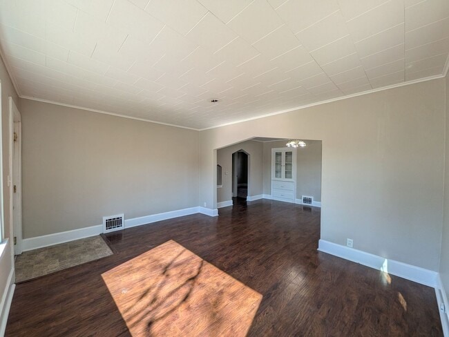 property at 2519 Prospect Rd