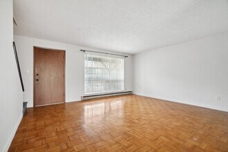 3425 S 176th St in Seatac, WA - Building Photo - Building Photo