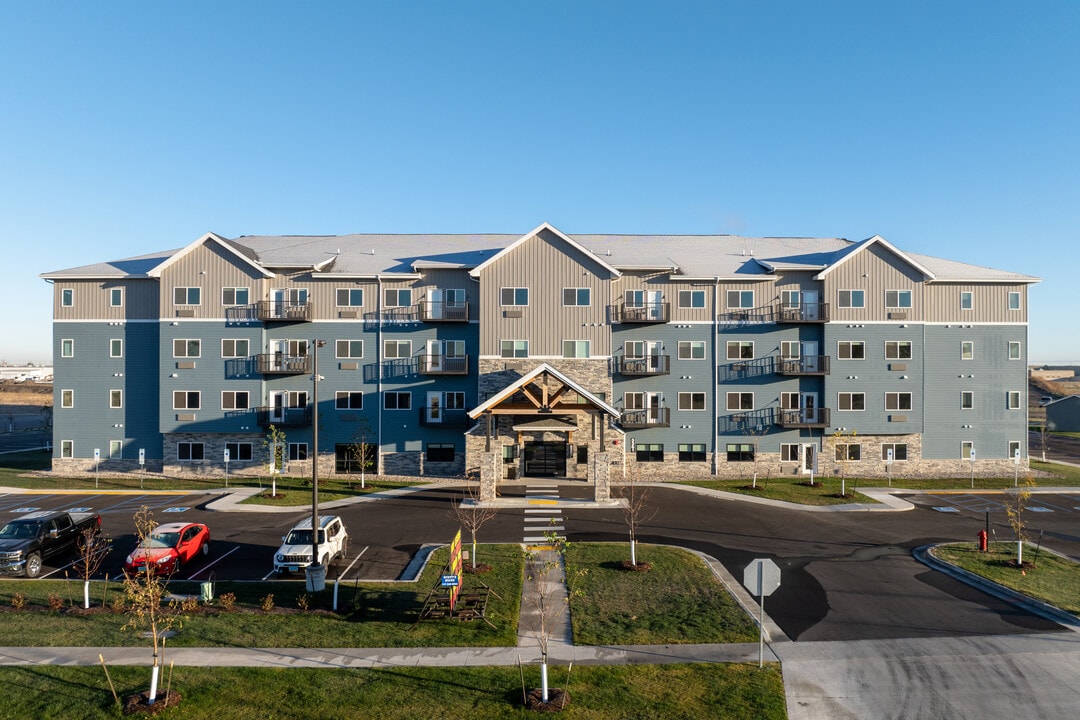 Prairie Ridge Senior Apartments in Fargo, ND - Foto de edificio