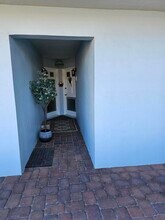 120 Lehane Terrace in North Palm Beach, FL - Building Photo - Building Photo