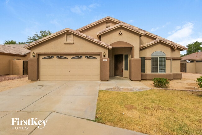 property at 1610 E Desert Ln