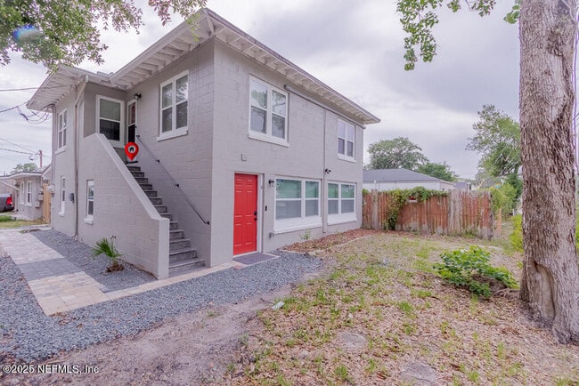 property at 2024 Art Museum Dr