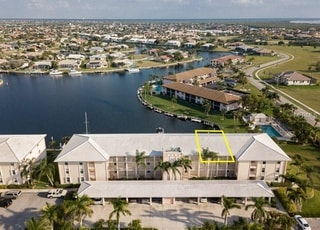 3640 Bal Harbor Blvd, Unit 534 in Punta Gorda, FL - Foto de edificio