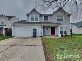 5328 Waterton Lakes Dr in Indianapolis, IN - Building Photo