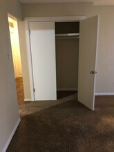 1308-1310 J Ave NE in Cedar Rapids, IA - Building Photo - Building Photo