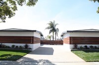 1750-1754 E Sycamore Ave Apartments