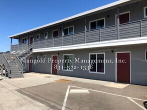 1211-1221 La Salle Ave in Seaside, CA - Foto de edificio - Building Photo