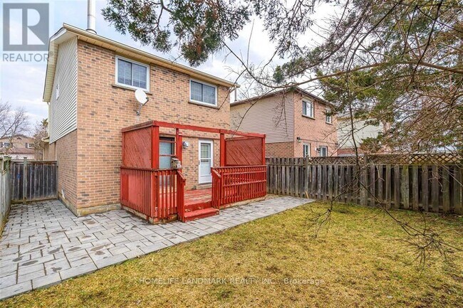 23 Bluesky Crescent in Richmond Hill, ON - Building Photo - Building Photo