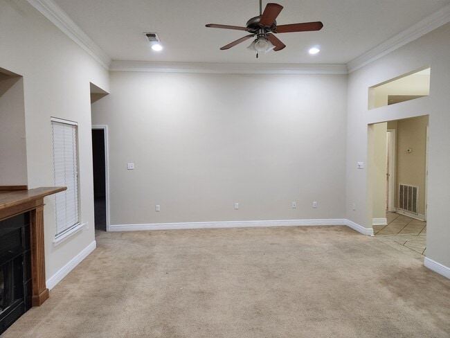 6320 Luckey Ln in Ocean Springs, MS - Building Photo - Building Photo