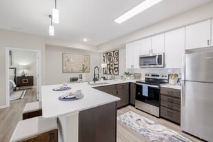 The Chelsea Apartments in Columbus, OH - Building Photo