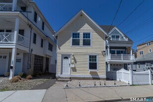 784 E Broadway in Milford, CT - Building Photo