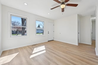 1713 Rogers Ave in McHenry, IL - Building Photo - Building Photo