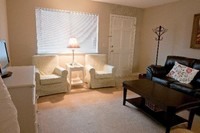 Center Court Apartments in Auburn, AL - Building Photo - Building Photo