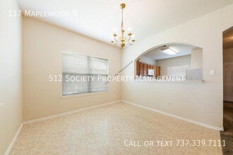 137 Maplewood N in Kyle, TX - Building Photo - Building Photo