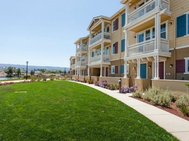 636 Fan Tail Way in Redwood City, CA - Building Photo - Building Photo