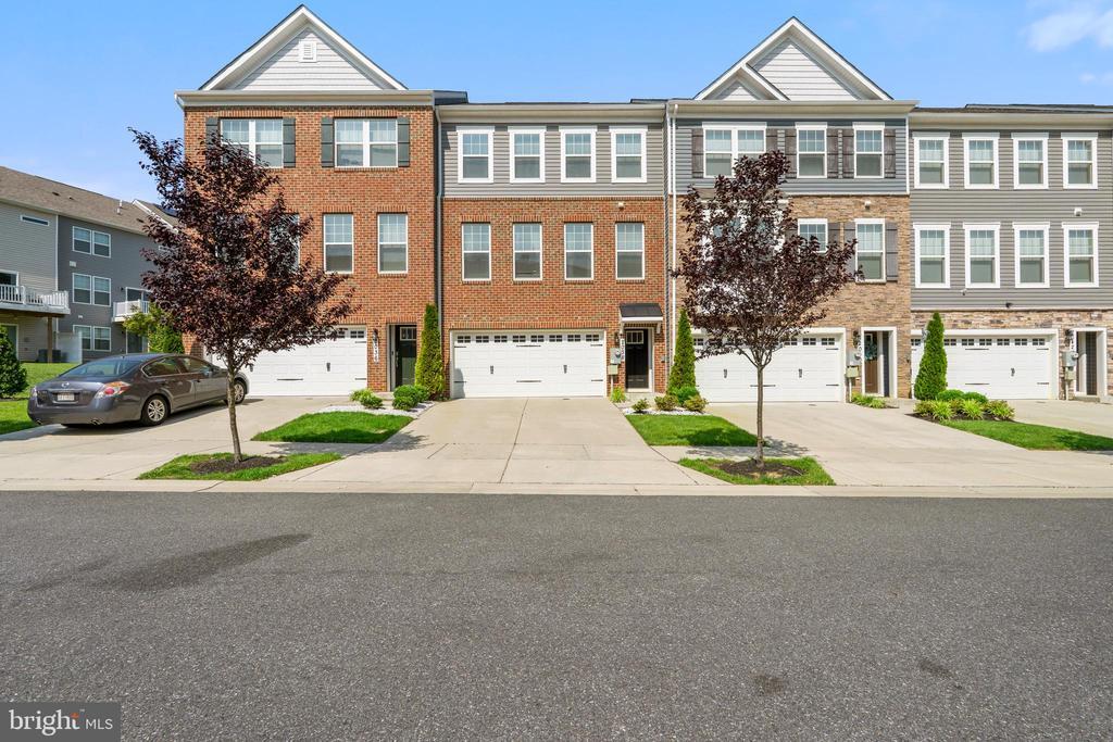 2038 Ruby Turn in Bowie, MD - Building Photo