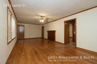 317 Center St in Efland, NC - Building Photo - Building Photo