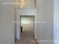 2290 Frank Blondin Ln in Tracy, CA - Building Photo - Building Photo