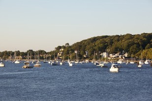 Fairfield Northport Harbor Apartments