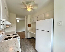507 Vista on the Lake in Carmel, NY - Building Photo - Building Photo