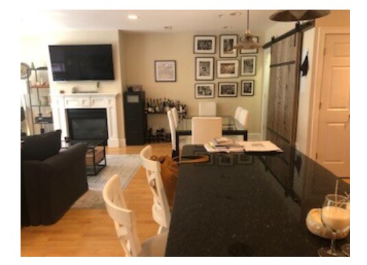 1306 Columbia Rd in Boston, MA - Building Photo - Building Photo