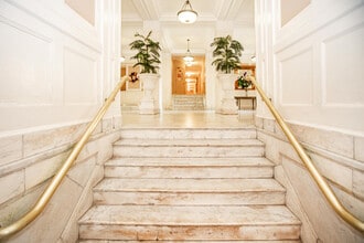 2600 John F Kennedy Blvd, Unit 2cc in Jersey City, NJ - Foto de edificio - Building Photo