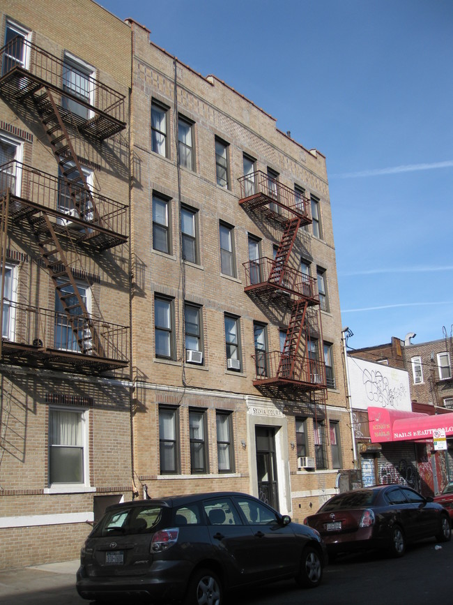 1700 E 15th St in Brooklyn, NY - Building Photo - Building Photo