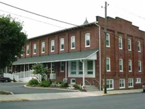 Old Market Apartments in Ephrata, PA - Foto de edificio