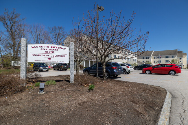 790 S Porter St in Manchester, NH - Foto de edificio - Building Photo