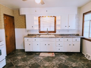 801 Lathrop St in New Castle, PA - Building Photo - Building Photo