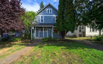 1234Grant St in Bellingham, WA - Building Photo