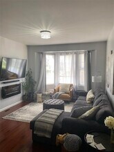 380-1/2 Avenue C-Unit -#1 in Bayonne, NJ - Building Photo - Building Photo
