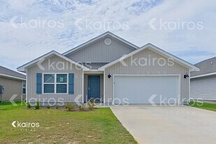 127 Swallowtail Ln in Pensacola, FL - Building Photo