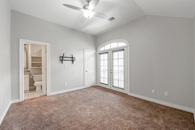 property at 5950 Kansas St