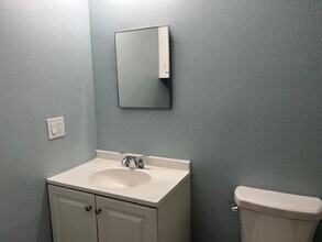 1109 E La Deney Ct in Ontario, CA - Building Photo - Building Photo