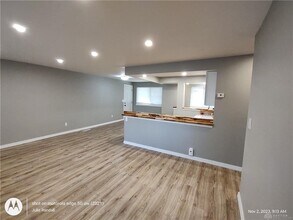 5206 Powell Rd in Dayton, OH - Building Photo - Building Photo