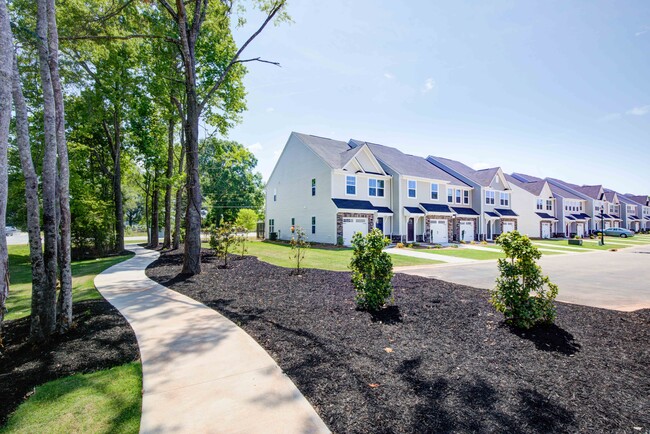 Harrison Landing Townhomes photo'