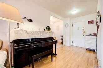 42-55 Colden St in Queens, NY - Building Photo - Building Photo