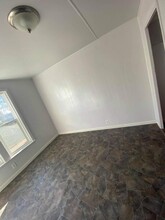 723 W Marion St in Elkhart, IN - Foto de edificio - Building Photo