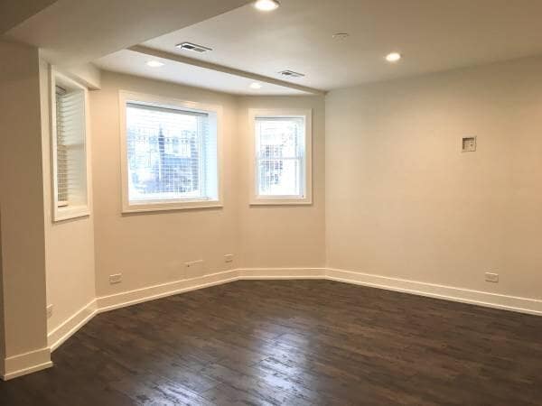 property at 2829 N Rockwell St